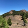 Auf der Vulkanroute - Blick auf die beiden Deseada-Gipfel I und II. Aufstieg 720 Höhenmeter, 14,2 km Strecke insgesamt
